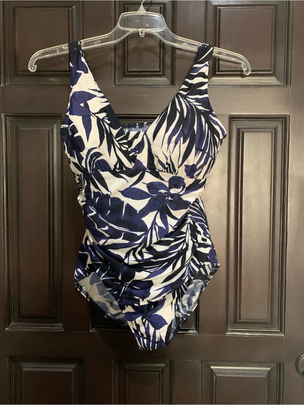Lands’ End Navy & White Floral One-Piece Swimsuit. Size 16